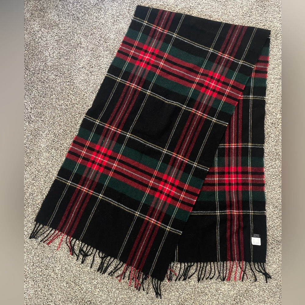 J. Crew Italian Tartan Plaid Wool Blend Fringe Scarf Christmas Holiday